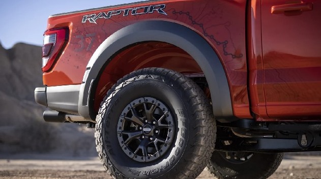 Ford F-150 Raptor 2024: Price & Specs