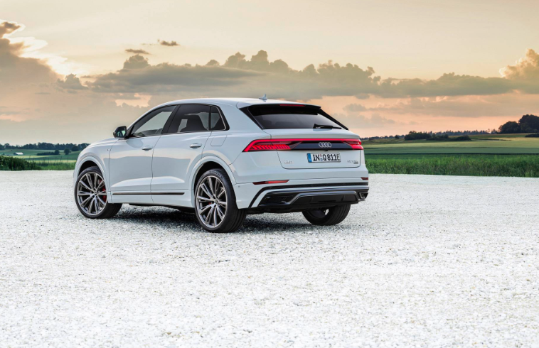 Audi Q8 2024