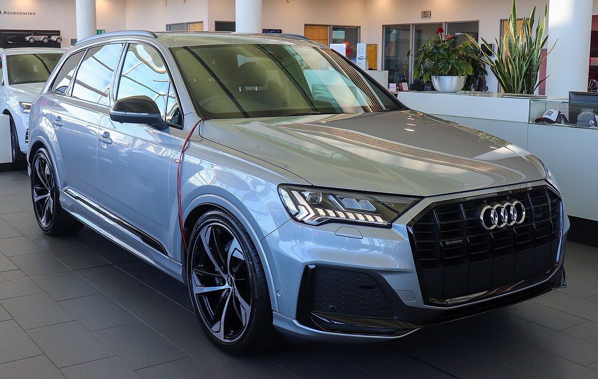 Audi SQ7 2024