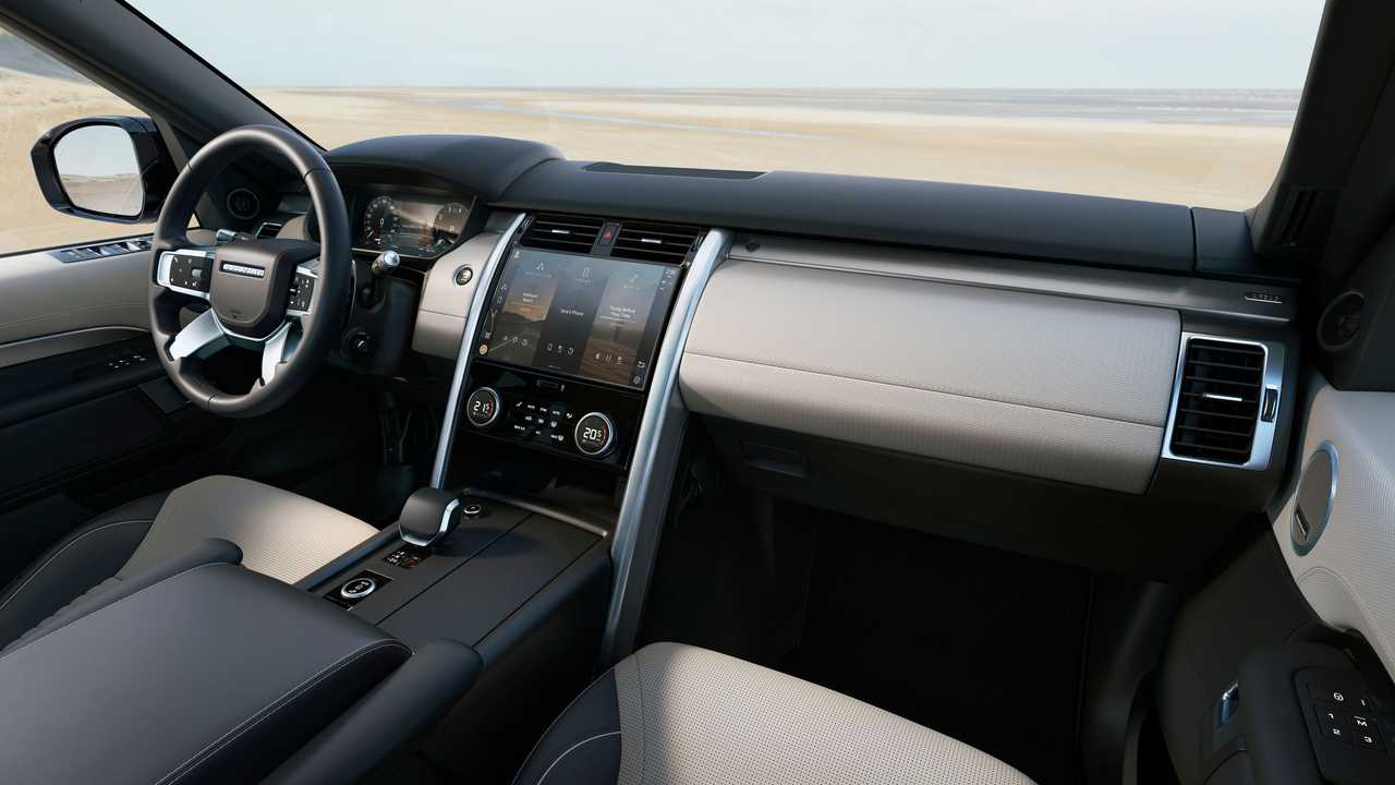 Land Rover Discovery 2024