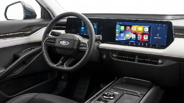 Ford Super Chief 2024